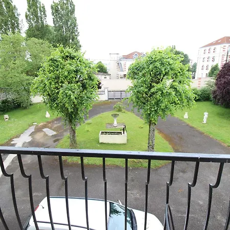 Appartement 3 - Tres Grand Jardin Privee - Terrasse Privee - Garage Velo Et Moto - Parking Voiture Privee Dans La Propriete - Gere Par Presta-zen'services