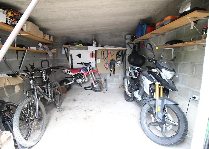 3 - Tres Grand Jardin Privee - Terrasse Privee - Garage Velo Et Moto - Parking Voiture Privee Dans La Propriete - Gere Par Presta-zen'services Apartmán Thierville-sur-Meuse